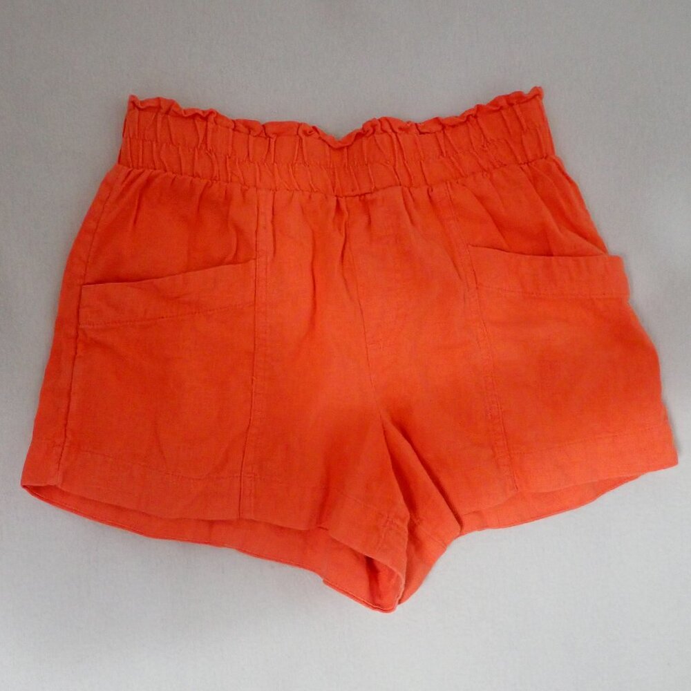 A New Day salmon shorts